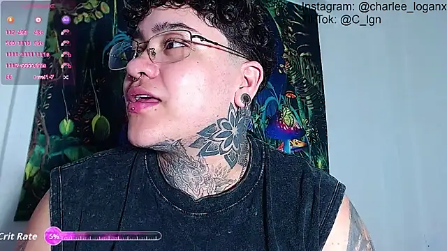 Techno_420_ webcam
