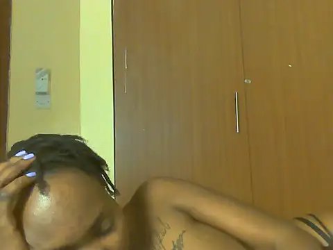 sexyebony13