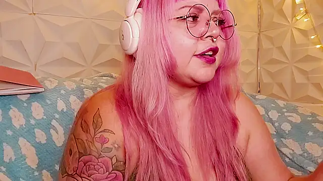 Satyn_doll