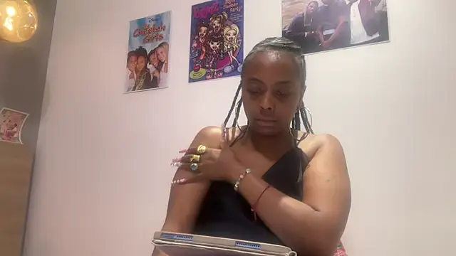ChocolateCakeQueen webcam