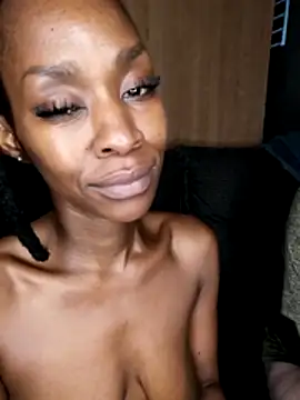 chocolatehotwife webcam