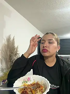 RubiaMorena webcam