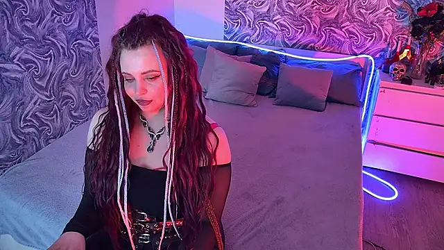 Miss_Maya_Mils webcam
