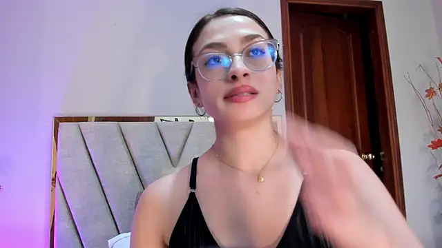 AndraCyruss webcam