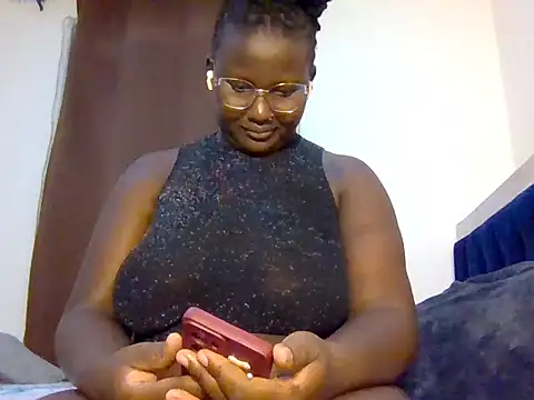 Busty_Bebe webcam