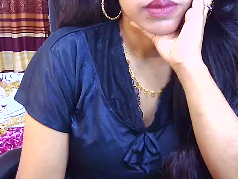 Noor_Zarin webcam