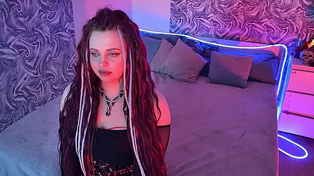Miss_Maya_Mils webcam