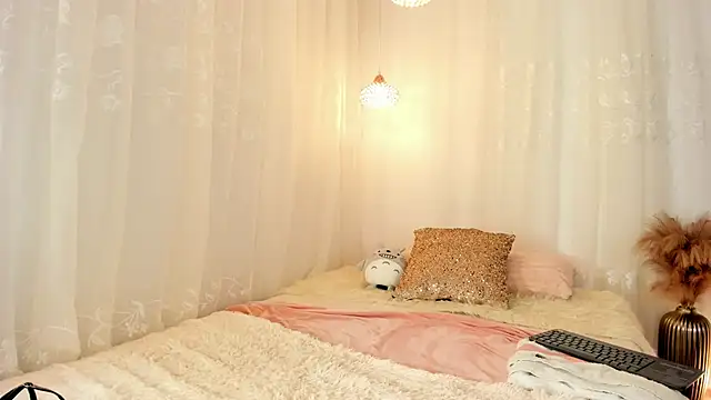 soyemi webcam