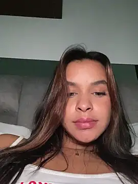 sarah_salis_ - Sarah_salis_'s free webcam - UK Sex Cams