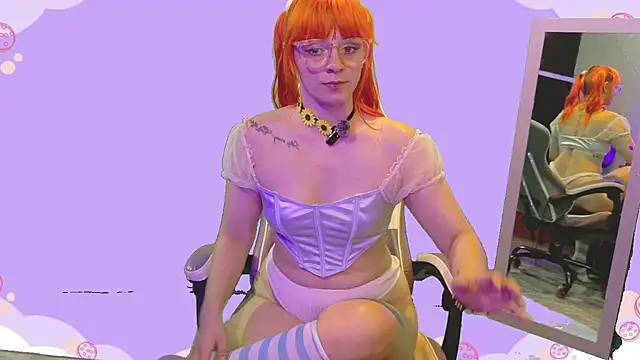 mynaughtygirlorangemovie webcam