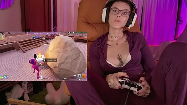 GennaJames