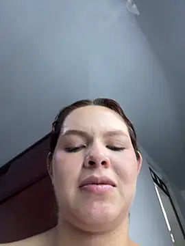 miacarrot webcam