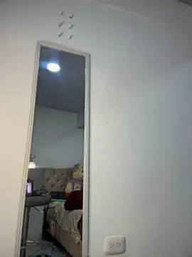 Sarahballiston_ webcam