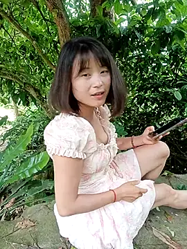 linda_bae00 webcam