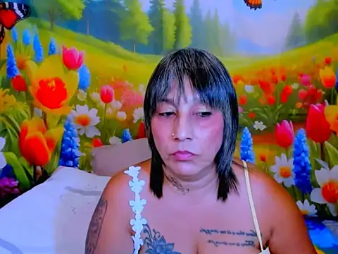 indianroxy webcam