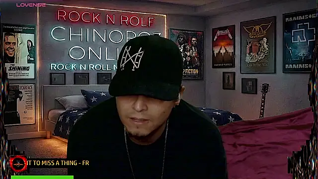 chino_roz webcam