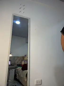 Sarahballiston_ webcam