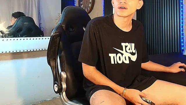 Nico_Monroe webcam
