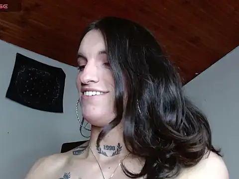 Scarlett_crastrawberry webcam