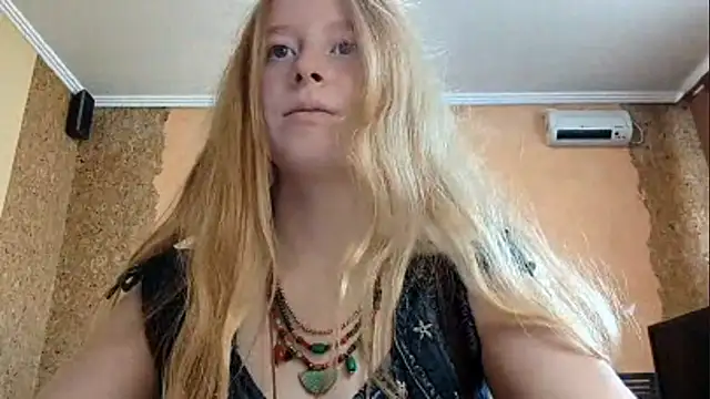 KateVibe_01 webcam