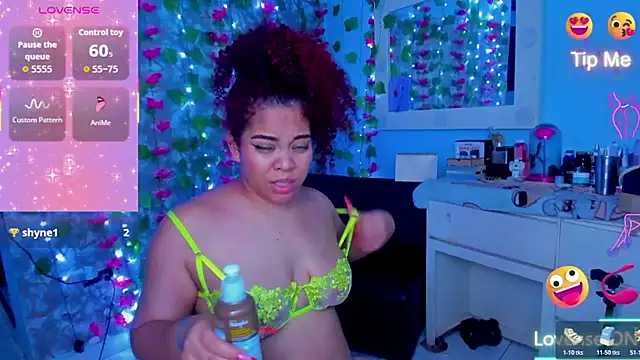 AngelaCoffee webcam