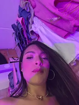 Skye_Moore webcam