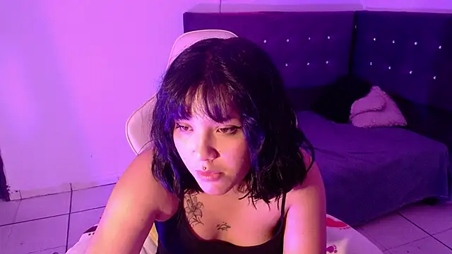 Violetpaige1 webcam