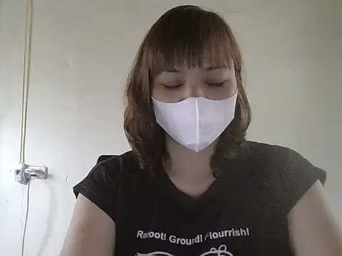 Angela-Eira webcam