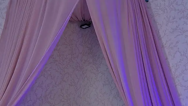 AmmyJones_ webcam