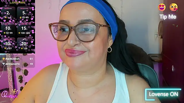 Gia_Nahomi webcam