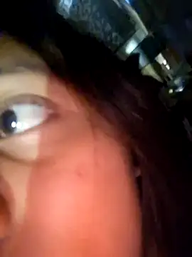 AishaYeleth webcam