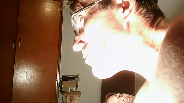 xykenrah@xh webcam
