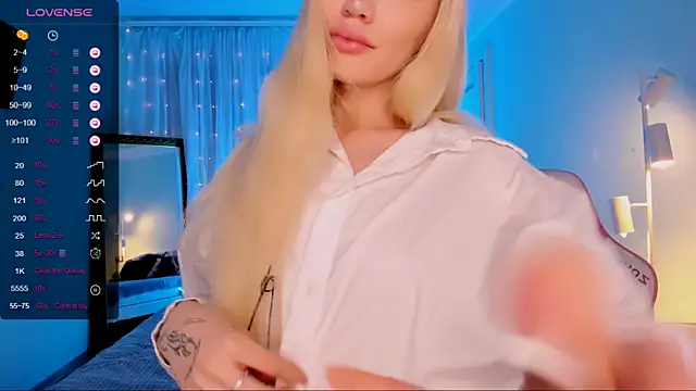 AnyaTaylor_ webcam