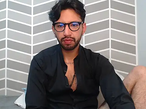 thomass1018 webcam