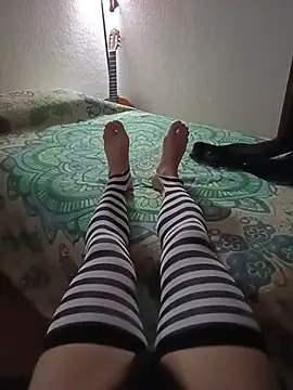 Ladyboy_69-_- webcam
