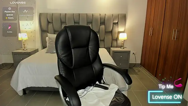 sarita_evanss webcam