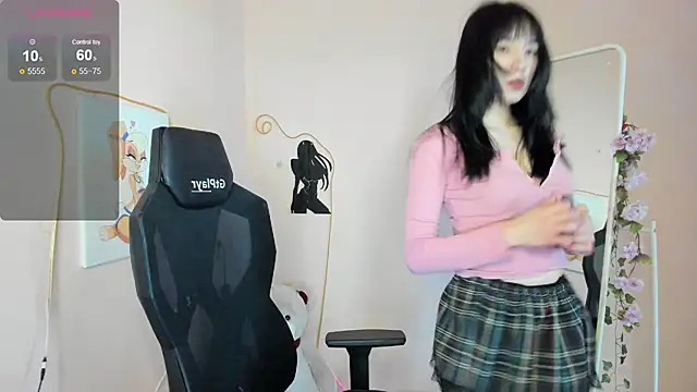 AliceeinWonderlanddd webcam