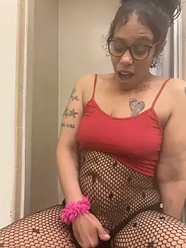 Desirae_Luciano webcam
