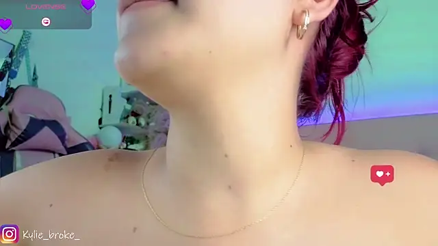 Kylie_brokee webcam