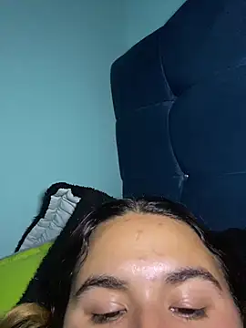zoee_10 webcam