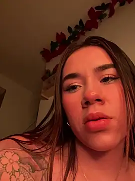 Im_Valen_Cute webcam