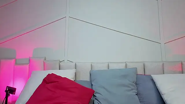 mia_adams_bm webcam