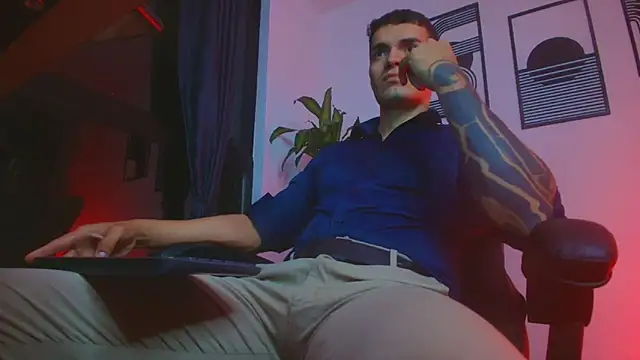 ALPHA_DOMINUS_ webcam