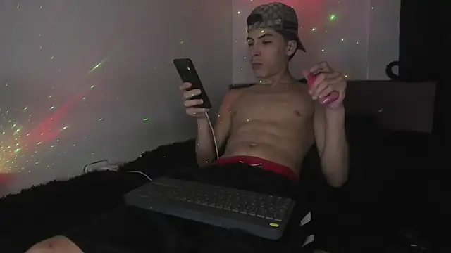 HeellBoy_ webcam