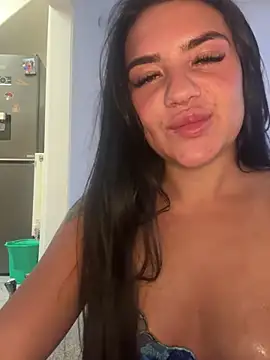 Nicole6421 webcam