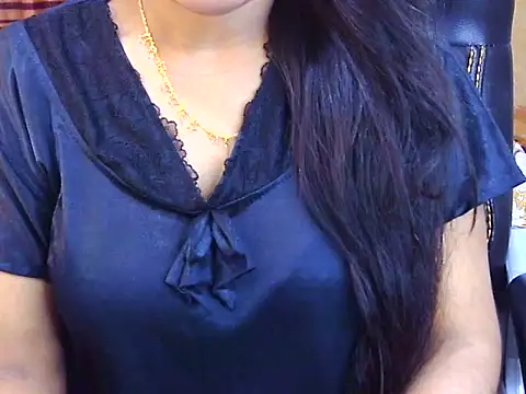 Noor_Zarin webcam