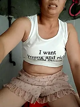 Nana-AsianWet webcam