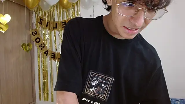 noah_millerx live sex cam