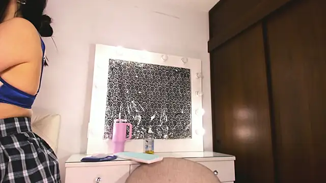 lina_quinn webcam