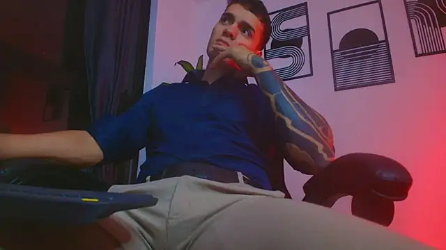 ALPHA_DOMINUS_ webcam
